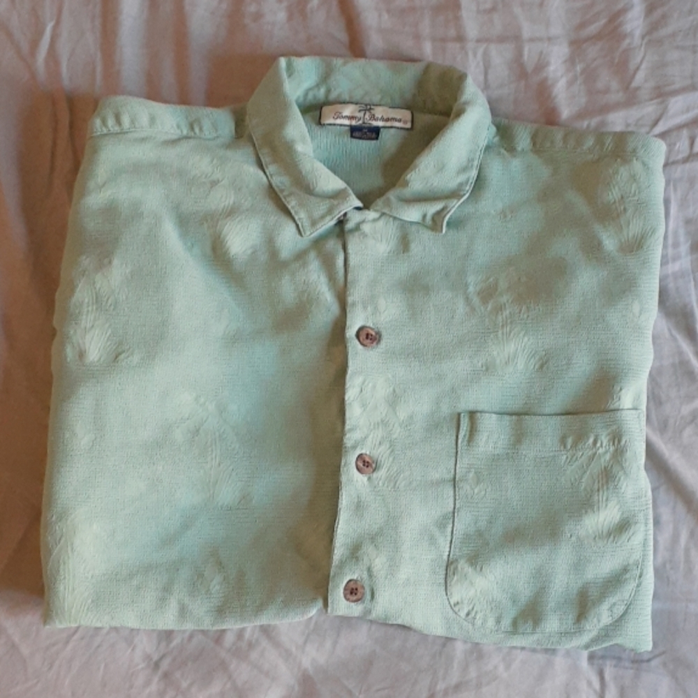 Tommy Bahama 'Palms' Button Down Tee M